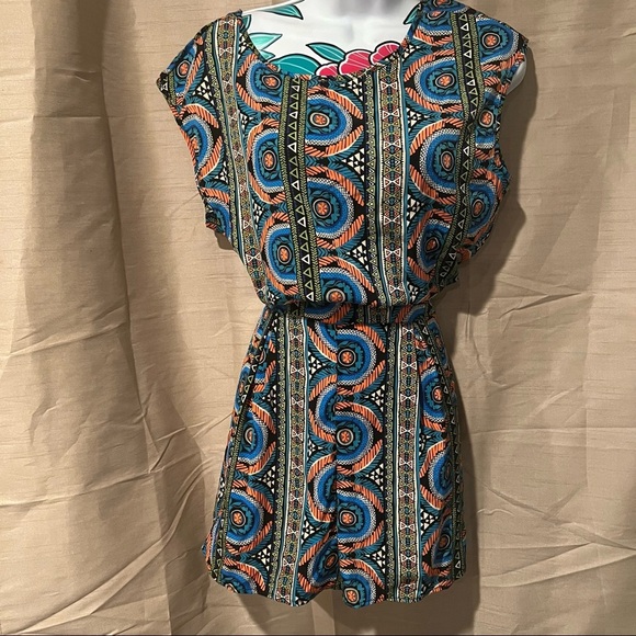 Francescas Collections Blue Orange Green Short Sleeve Romper with Back Cut Out - Picture 2 of 6